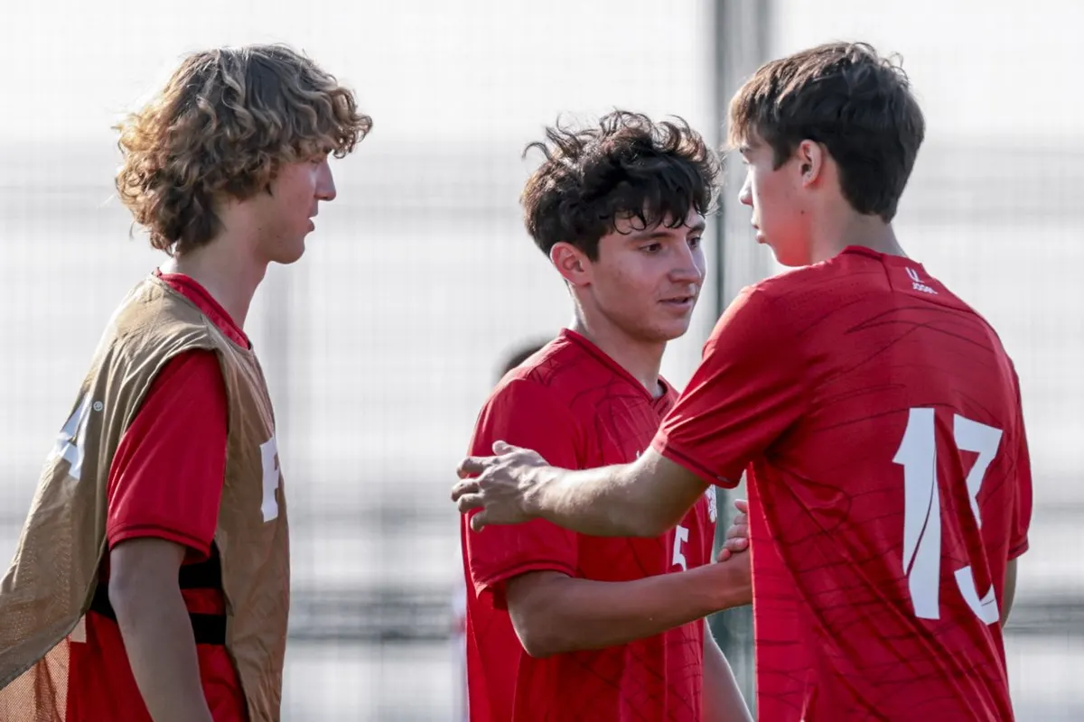 Сборная России U15 разгромила Южную Корею в матче чемпионата мира и фестиваля ФИФА