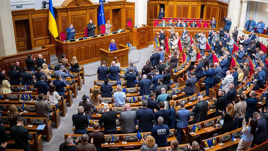 Депутат рады потребовал у Зеленского наладить контакты с Россией