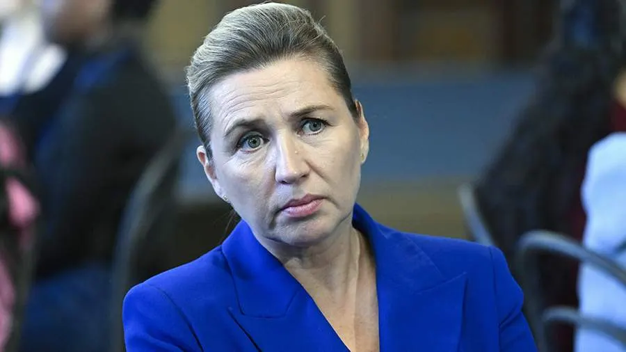 Украинский историк уличила Фредериксен в лицемерии из-за критики звонков Путину