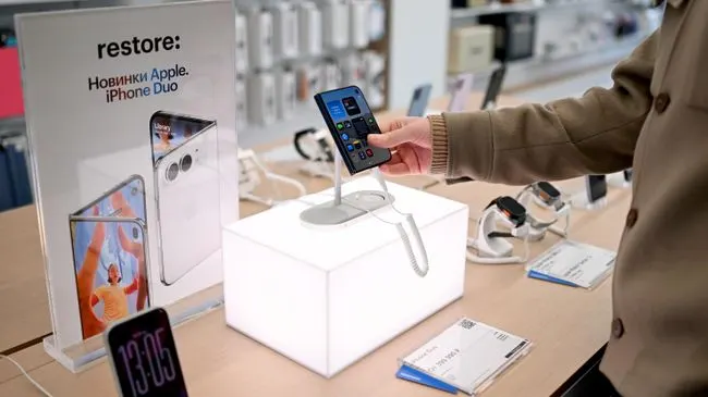 Эксперт объяснил, с чем связаны дефекты нового iPhone Duo