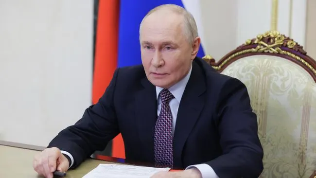 Путин поблагодарил главу Мозамбика за участие в саммите "Россия — Африка"