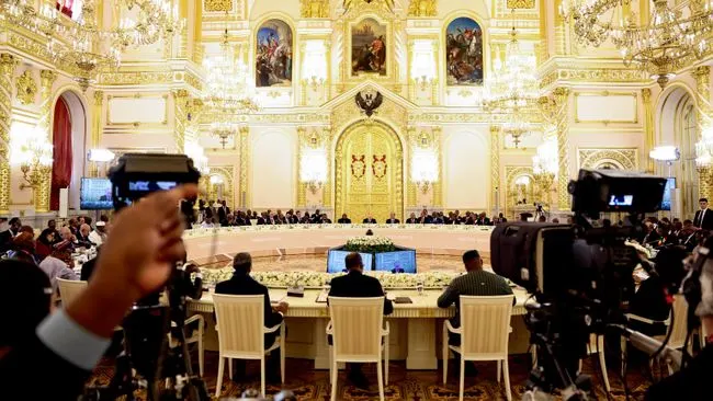 Россия и Африка в декларации поддержали недискриминационные подходы к ИИ