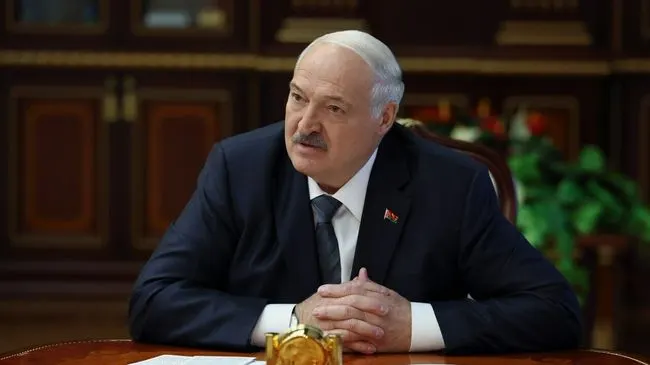 Лукашенко хочет, чтобы Белоруссия обеспечивала Калининград товарами