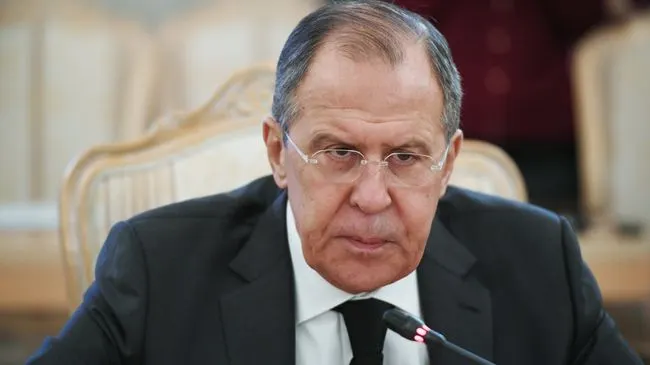 Лавров: Западу все сложнее убеждать население жертвовать всем ради Украины