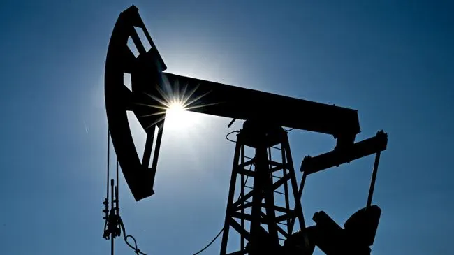 ЕС ускорит высвобождение резервов нефти для стабилизации рынка дизтоплива