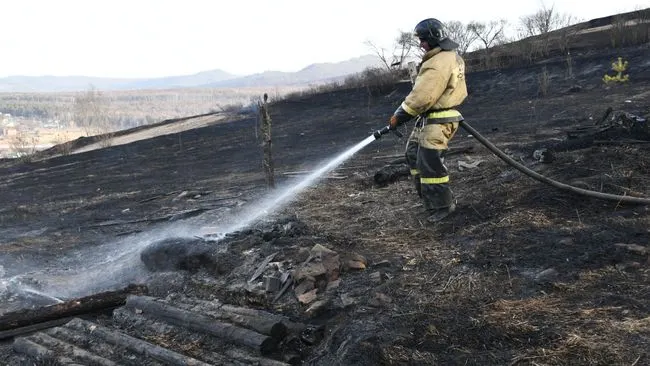 В Забайкалье ликвидировали ландшафтный пожар