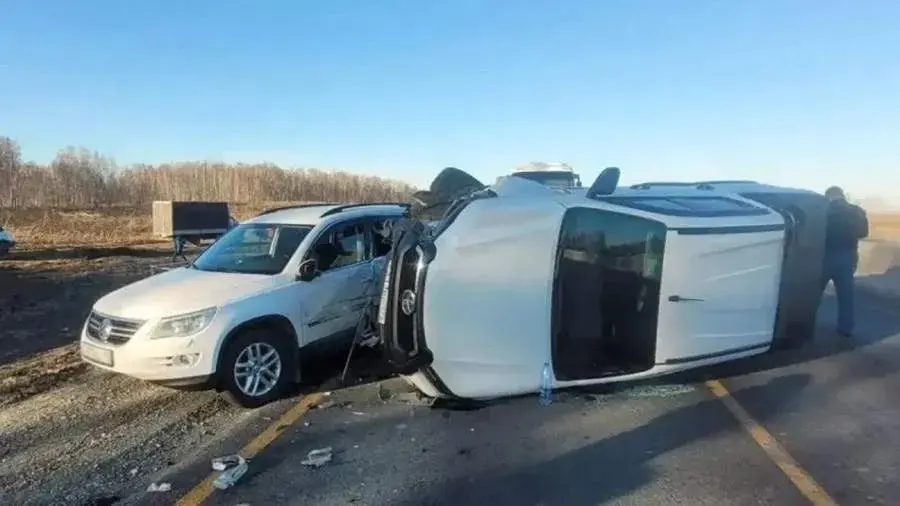 Автобус с 42 детьми попал в массовое ДТП в Челябинской области